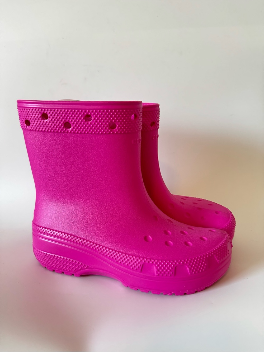 CROCS women’s Hot Pink Waterproof Rain Boots